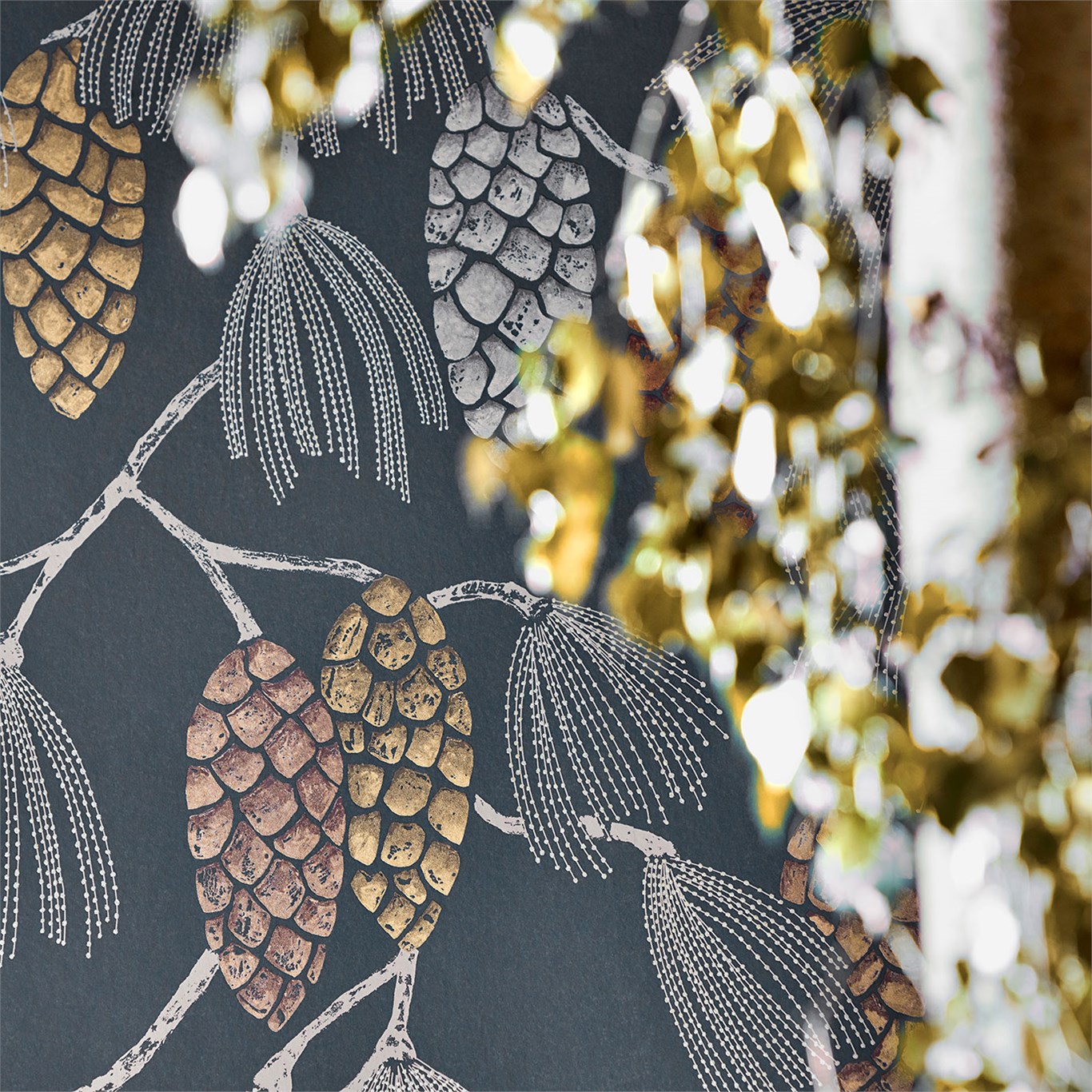 Обои Harlequin Standing Ovation Epitome Copper/Gold/Sepia 111499 фото в интерьере